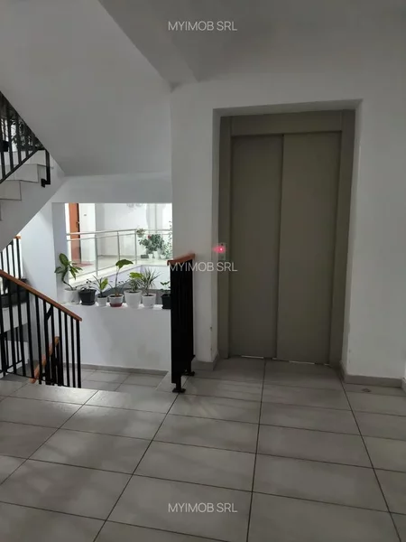 Berceni, Cartier Solar, apartament spatios, mobilat 4/5, loc parcare